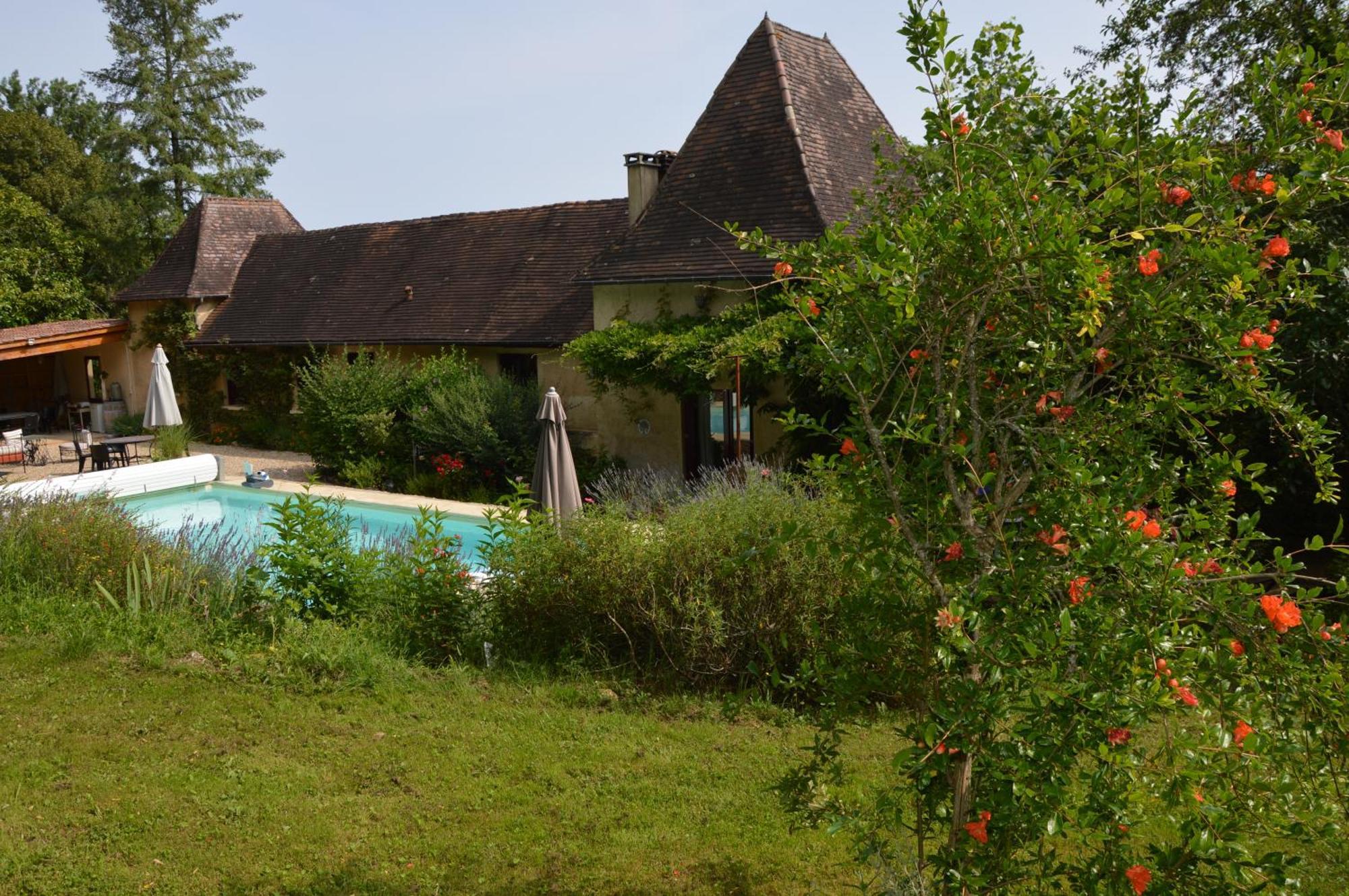 Les Deux Tours Bed and Breakfast Siorac-en-Périgord Εξωτερικό φωτογραφία