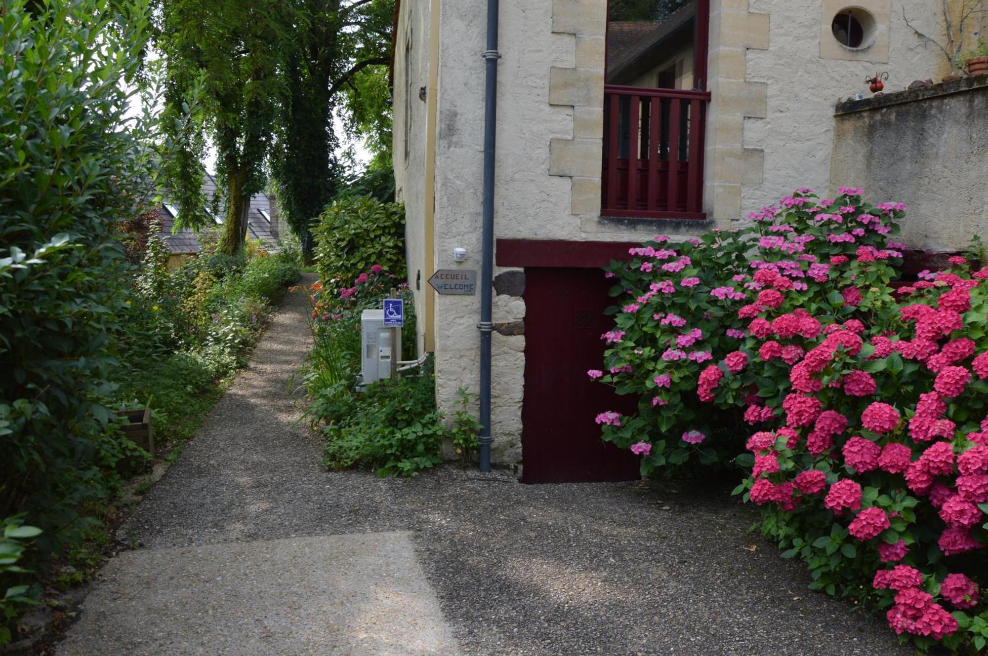 Les Deux Tours Bed and Breakfast Siorac-en-Périgord Εξωτερικό φωτογραφία