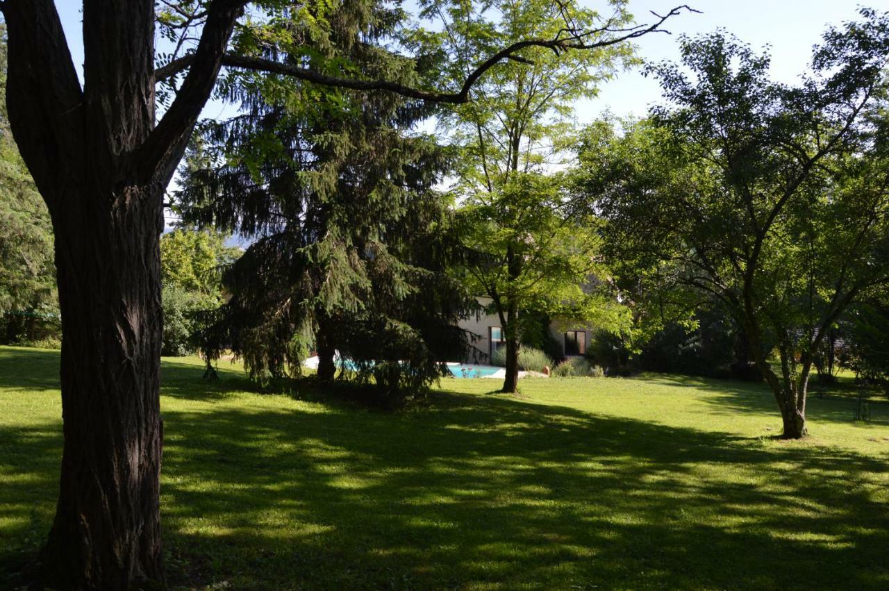 Les Deux Tours Bed and Breakfast Siorac-en-Périgord Εξωτερικό φωτογραφία