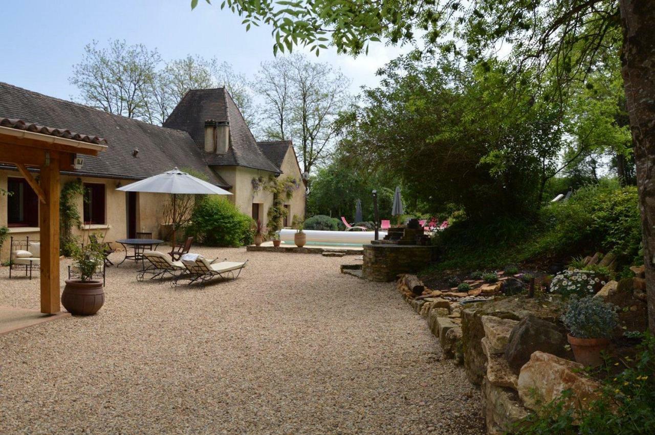 Les Deux Tours Bed and Breakfast Siorac-en-Périgord Εξωτερικό φωτογραφία